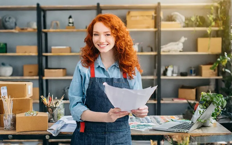 Small Business Owners! Choose the Right Way to Get Paid: Owner's Draws vs Payroll Salaries title background